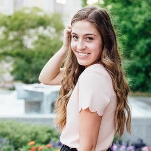 Meet your Posher, Carly